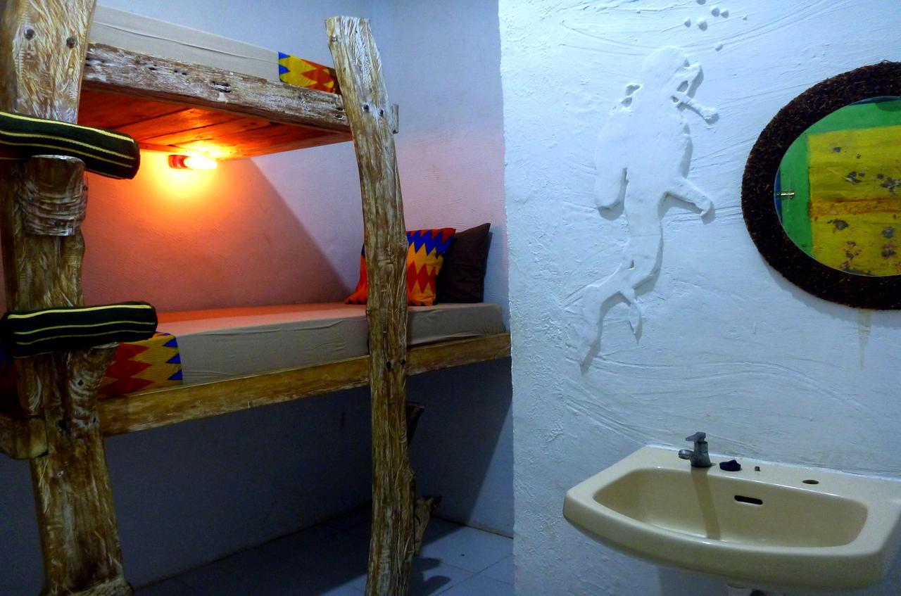 Gipsy Backpackers Hostel Gili Trawangan Exterior foto