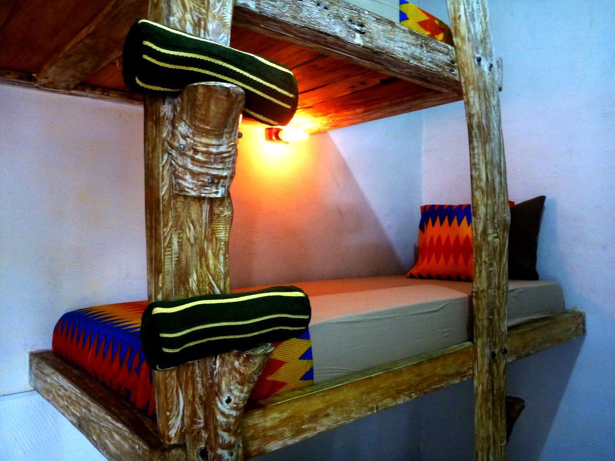 Gipsy Backpackers Hostel Gili Trawangan Exterior foto