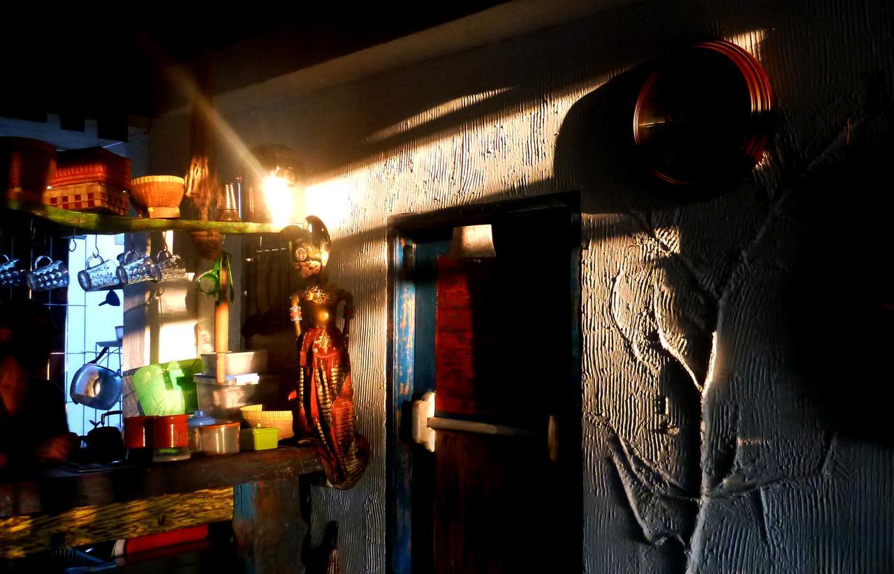 Gipsy Backpackers Hostel Gili Trawangan Exterior foto