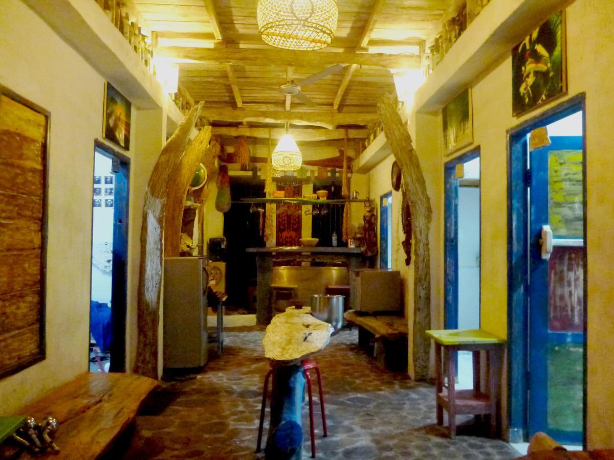 Gipsy Backpackers Hostel Gili Trawangan Exterior foto